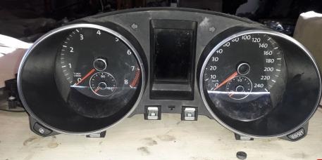 İzmir VOLKSWAGEN AMAROK çıkma yedek parça_GOLF 6 1.4 TSI gösterge paneli.jpeg